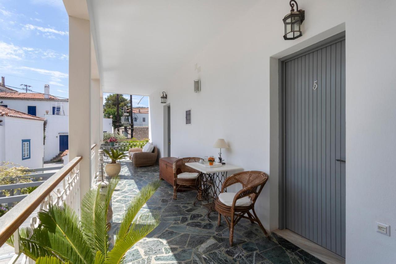 Condillia Central Appartement Spétses Buitenkant foto